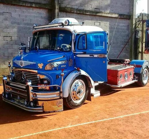 Mercedes Benz 1114 Sound