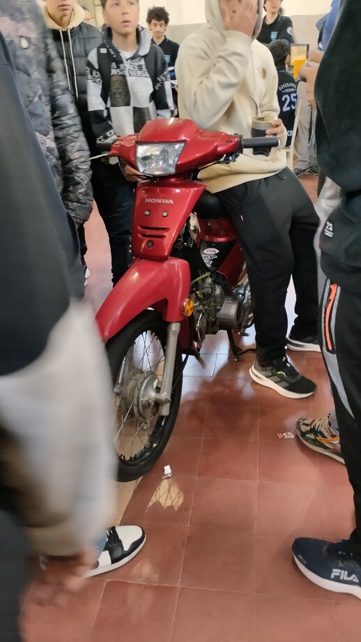 Sonido/Ronco De Honda wave